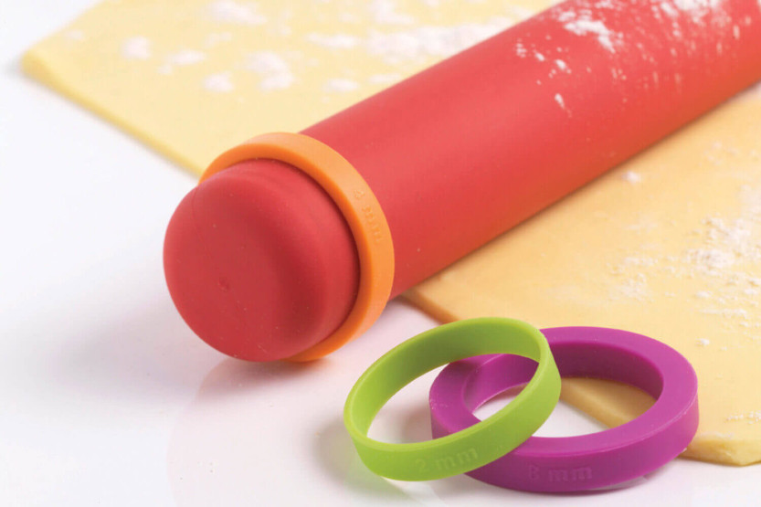 Mastrad verstelbare deegrol 41cm antiaanbaklaag