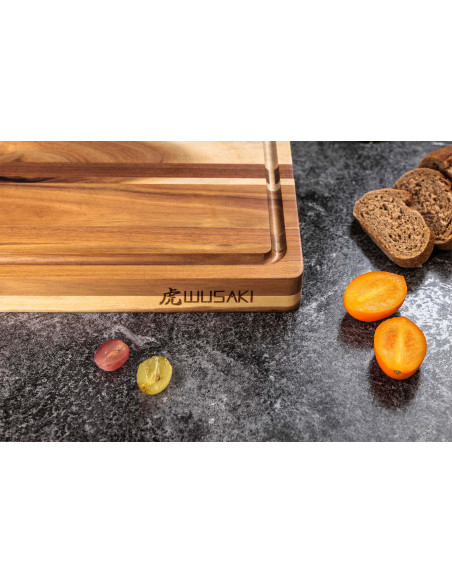 Wusaki Schneidebrett aus doppelseitigem Akazienholz mit Rinnen 41x31cm
