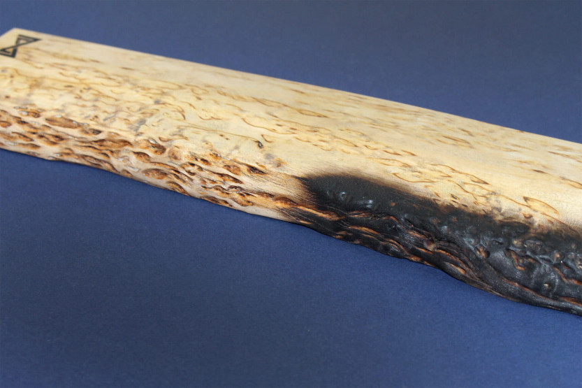 Artisanal magnetisk bar Essences Creations 45cm bjørk krøllete brent Shu Sugi Ban modell 1