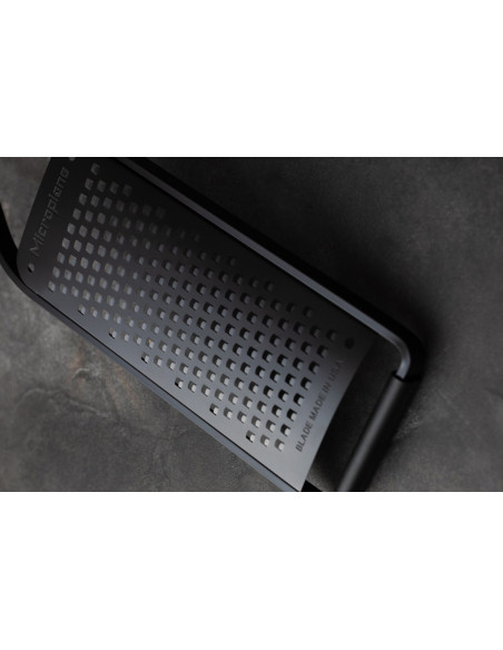 Râpe Microplane Black Sheep gros grains - 13,6cm