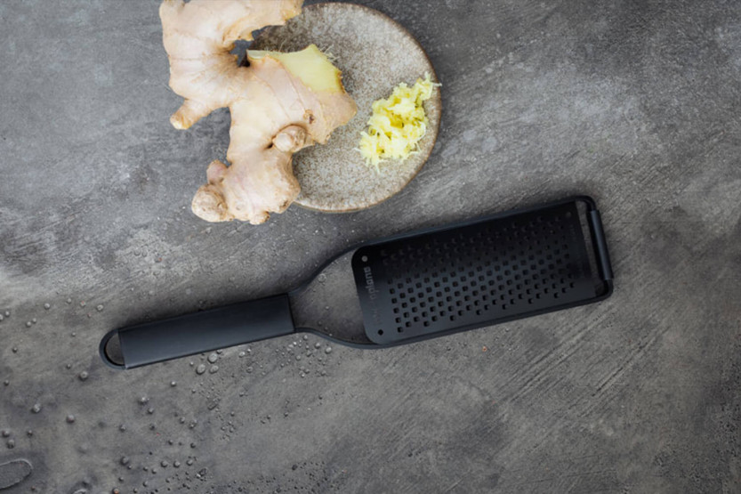 Râpe Microplane Black Sheep gros grains - 13,6cm