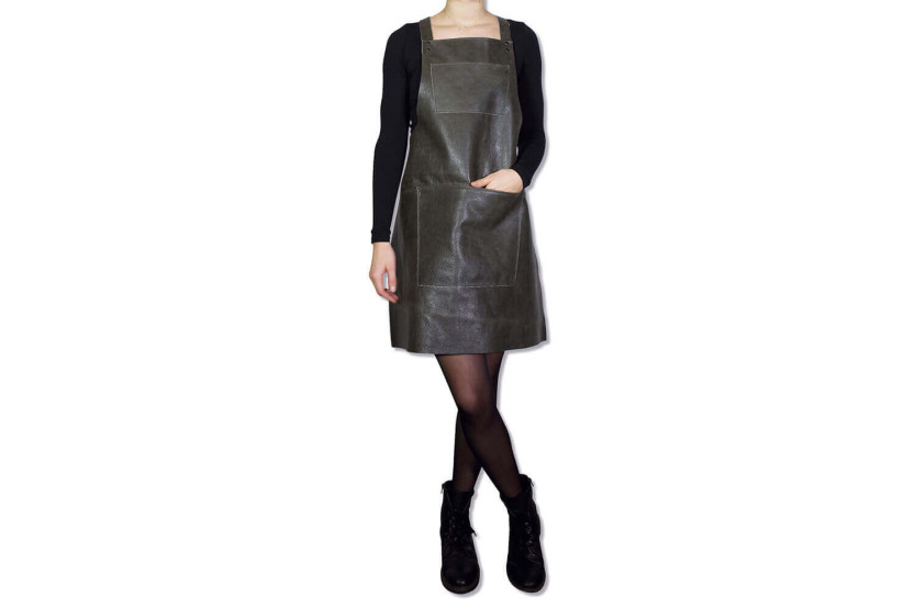 DutchDeluxes leather apron with straps
