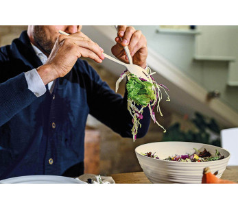 Servidores de salada Guzzini Tierra brancos em garrafas recicladas 28cm 2