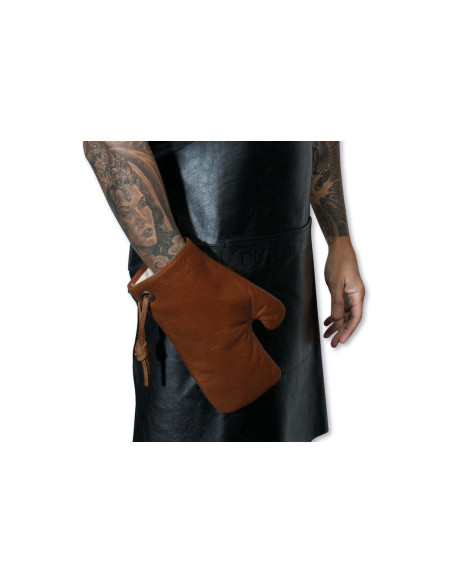 DutchDeluxes leather oven mitt
