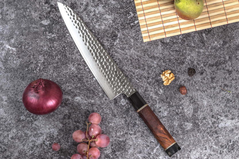 Sayuto Desert Damaskus hamrad kockkniv 21cm