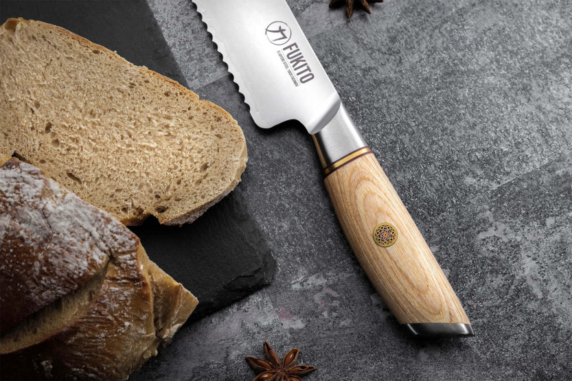 Leipäveitsi Fukito Pakka San Mai 21cm