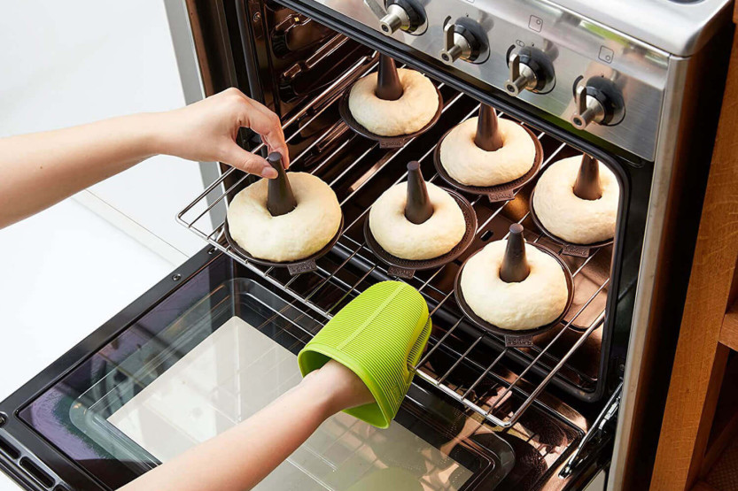 Manopla de silicona para horno Lékué Platinum - 2 colores