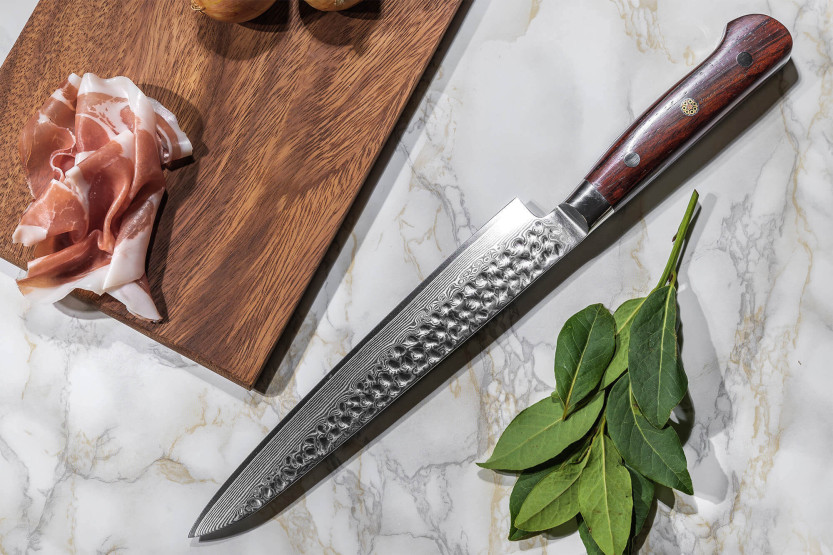 Faca de trinchar Fukito Rosewood Damascus 67 camadas 20cm cabo rosewood