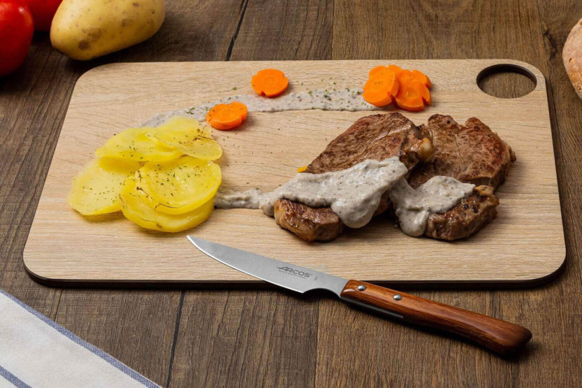 Arcos Steakmesser mit Holzgriff und glatter Klinge 11cm