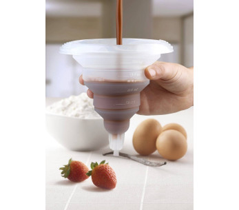 Funil dobrável transparente SILIKOMART + rolha 2