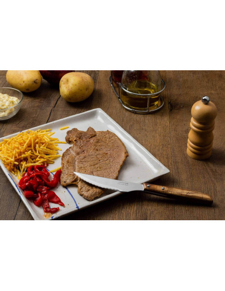 Arcos Steakmesser mit Holzgriff, gepresst, breite Klinge mit Wellenschliff 11cm