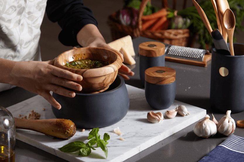 Bérard handmade olive wood mortar pestle 18cm