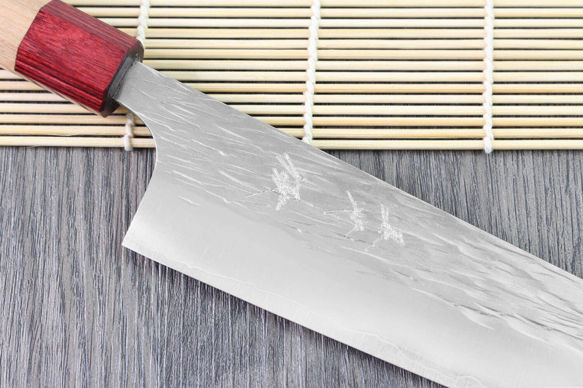 Yu Kurosaki Sasame handgjord japansk kockkniv koboltstål 21cm