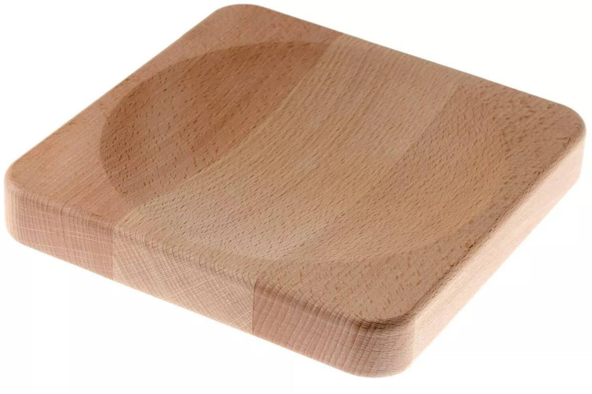 Triangle chopping board in beechwood 20x20x4cm