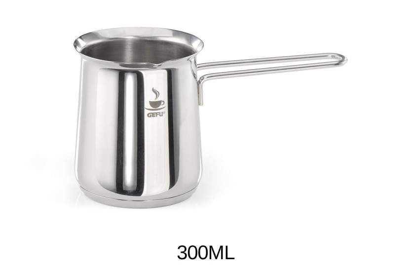 Induction-compatible Gefu Claudio milk frother jug