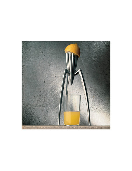 Espremedor de sumos Alessi Juicy Salif em alumínio fundido desenhado por Philippe Starck