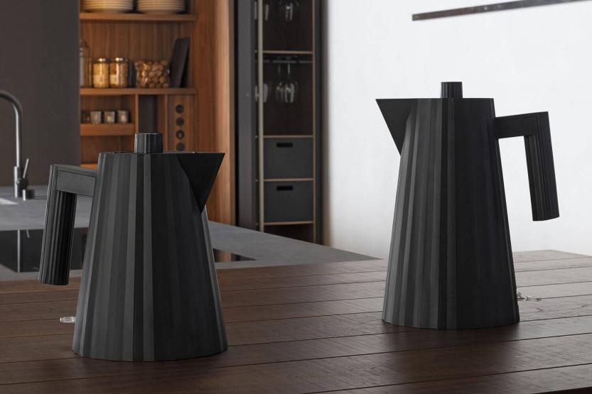 Elektrisk bøjle Alessi Plissé noire design af Michele De Lucchi