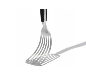 OXO 37cm joustava läpällinen lastat grillaukseen 2