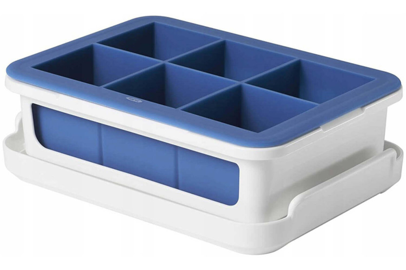 OXO XL silikontärning för isbitar med lock - 18,4x13x3,6 cm