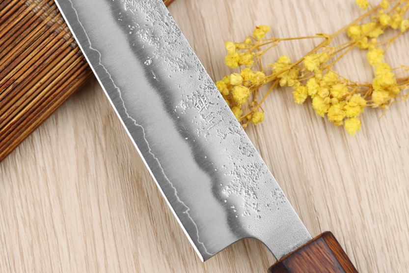 Faca japonesa sujihiki Wusaki Yoshi G3 em carvalho de 24 cm feita à mão