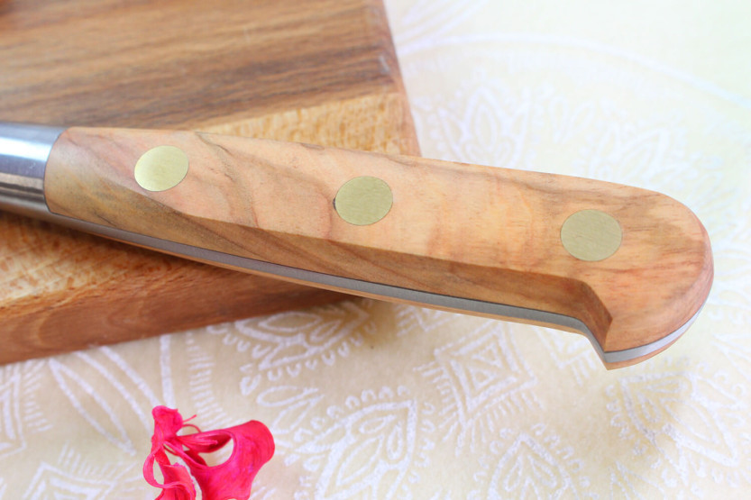 Cuchillo santoku Sabatier Ideal Elephant Forjado 17cm Cuchillo santoku con mango de madera de olivo