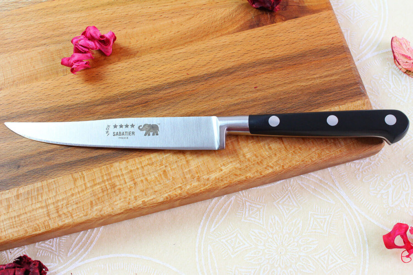 Sabatier Steakmesser Elefant Ideal geschmiedet glatte Klinge 13cm Nylongriff schwarz