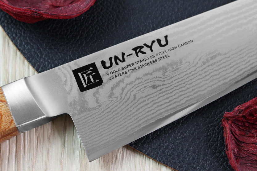 Shimomura Un-Ryu 17cm 33 laags damascus japans koksmes