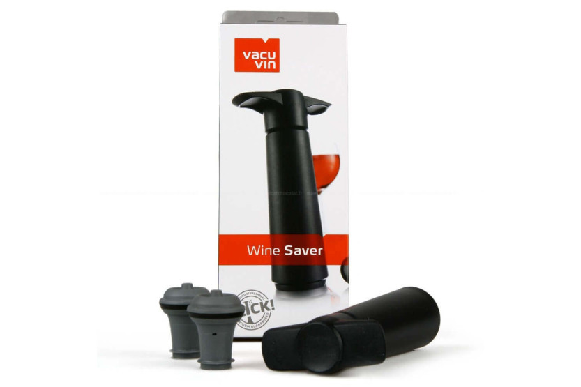 VacuVin vacuum pump + stoppers - Removes air from a bottle