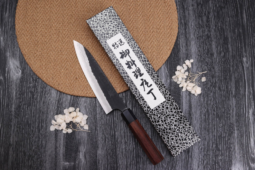 Nao Yamamoto Damascus AS forged japanese chef ' s knife 18cm