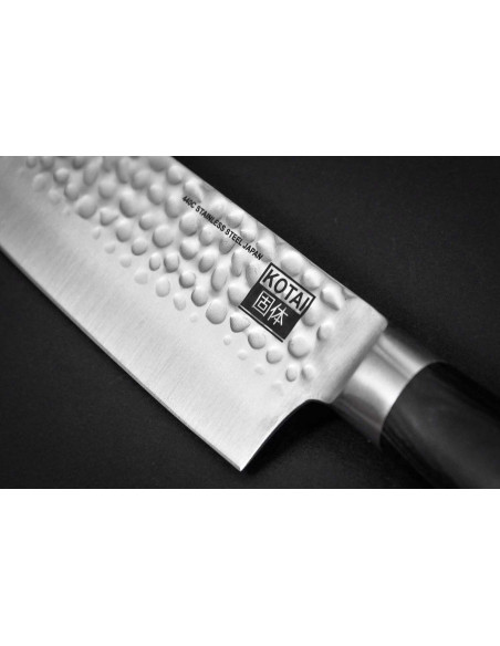 Kotai kokkekniv 20 cm med hamret blad og skaft i pakkawood med slire