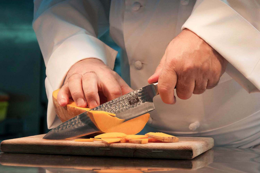 Kotai chef ' s knife 20cm hammered blade pakkawood handle with sheath