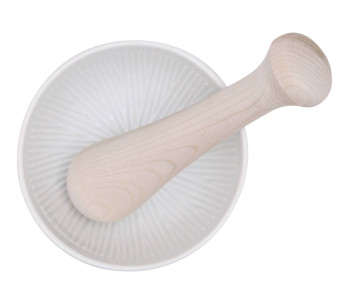 Mortero de porcelana KAI en Knifeleader 2