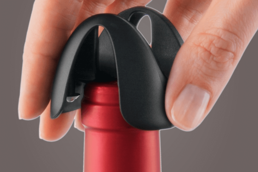 Vacu Cortador de tapones de vino de 4 ruedas Vino negro