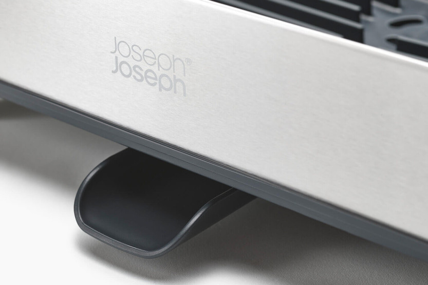 Joseph Joseph Extend Steel Geschirrabtropfgestell aus Edelstahl ausziehbar grau