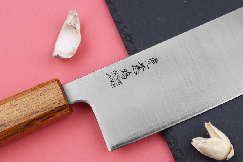 nakiri-kniv Japonais artisanal Wusaki Migaki G3 16,5cm