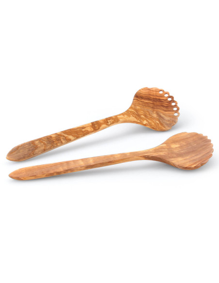 2 kpl Continenta pitsikuvioinen salaattilautanen oliivipuusta 31.5cm