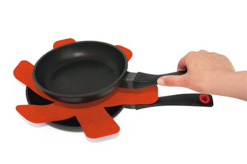 Set of 2 Beka cooking utensil felts