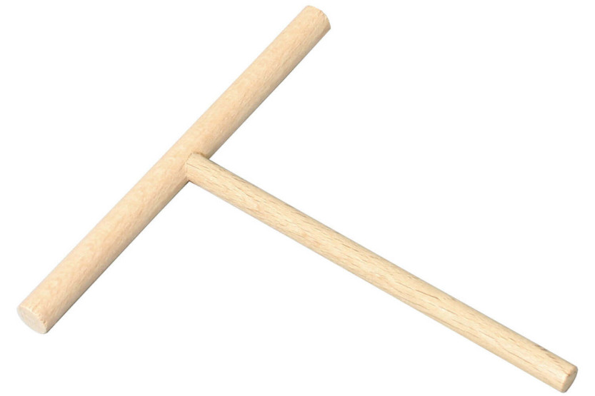 Round beechwood pancake rake