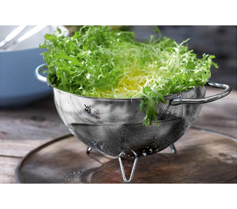 WMF Gourmet-siivilä ø24cm 18/10 ruostumattomasta teräksestä Cromargan 2