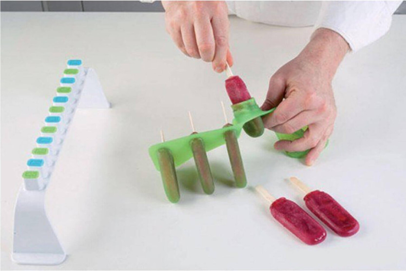 L'Italiano Silikomart isformsæt - 2 silikoneforme og 2 syntetiske støtter