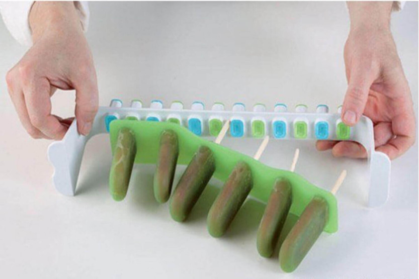 Kit di stampi per gelato L'Italiano Silikomart - 2 stampi in silicone e 2 supporti sintetici