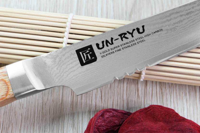 Shimomura Un-Ryu 21cm 33-lagers damast japansk brödkniv