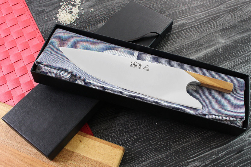 Güde THE KNIFE cuchillo de cocinero 26cm diseño único mango de madera de olivo