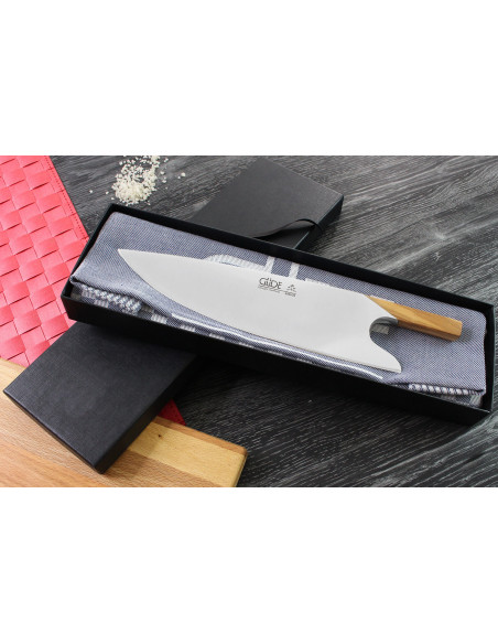Güde THE KNIFE cuchillo de cocinero 26cm diseño único mango de madera de olivo
