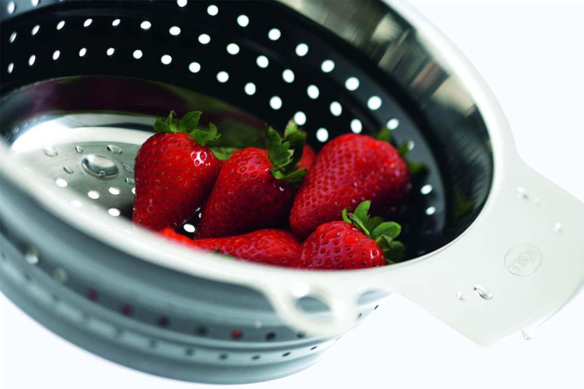 Rösle black folding colander in steel and silicone - Diameter 24cm