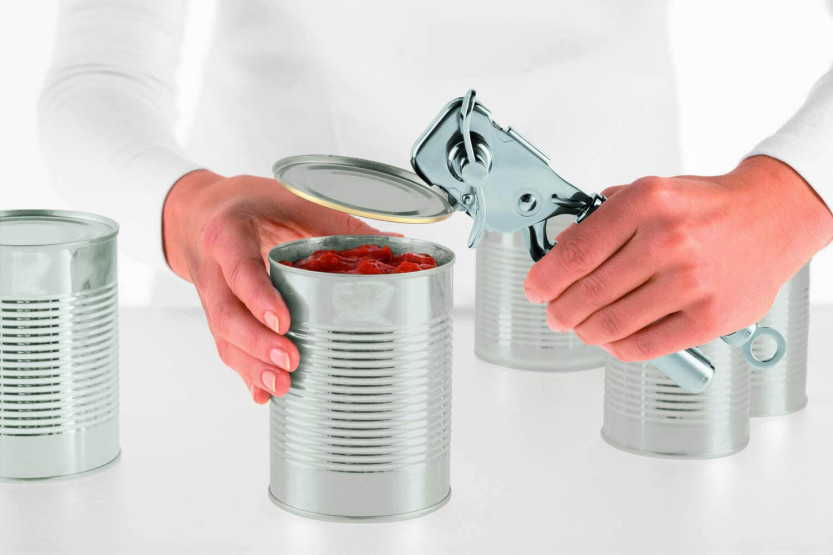 Abre-latas de aço inoxidável Rösle com alicate