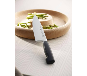 Zwilling Four Star kokkiveitsi 20 cm taottu terä 2