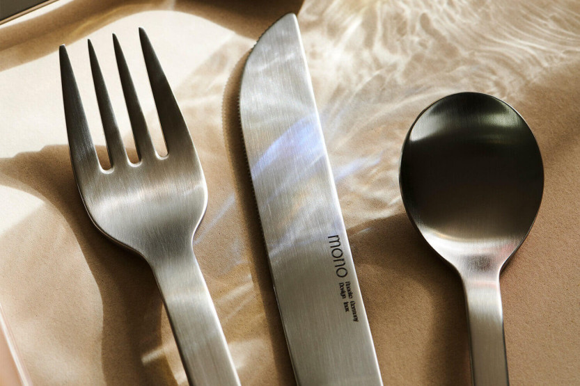 Ménagère 24 pièces Mono A Messer mit langer Klinge