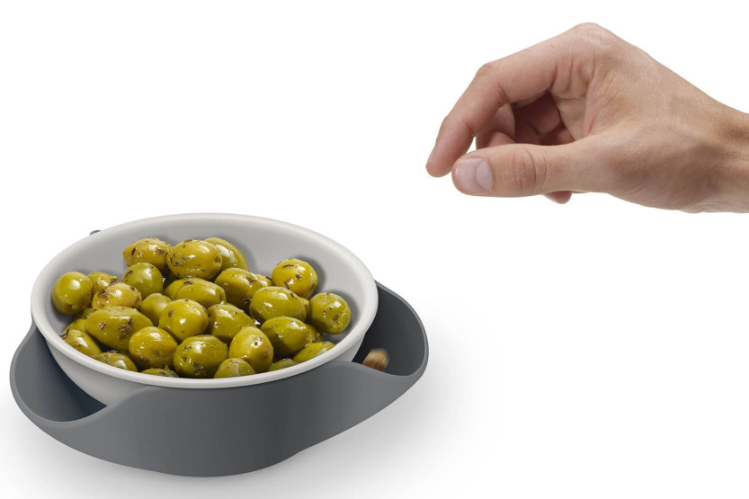 Joseph Joseph Double-Dish Servierschüssel mit Abfallauffangbasis