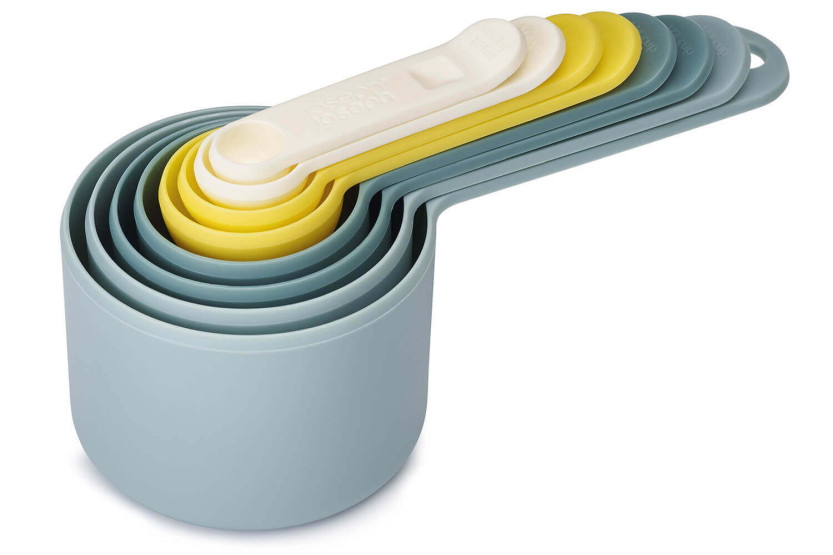Set aus 8 einsteckbaren Joseph Joseph Nest Measures Opal Küchenmesslöffeln